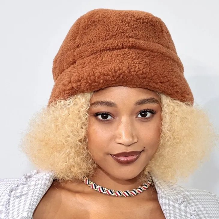 Nghệ sĩ Amandla Stenberg