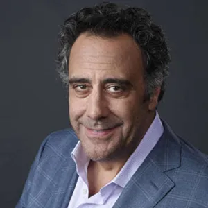 Nghệ sĩ Brad Garrett
