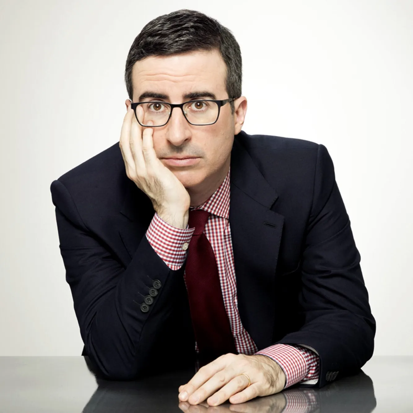 Nghệ sĩ John Oliver