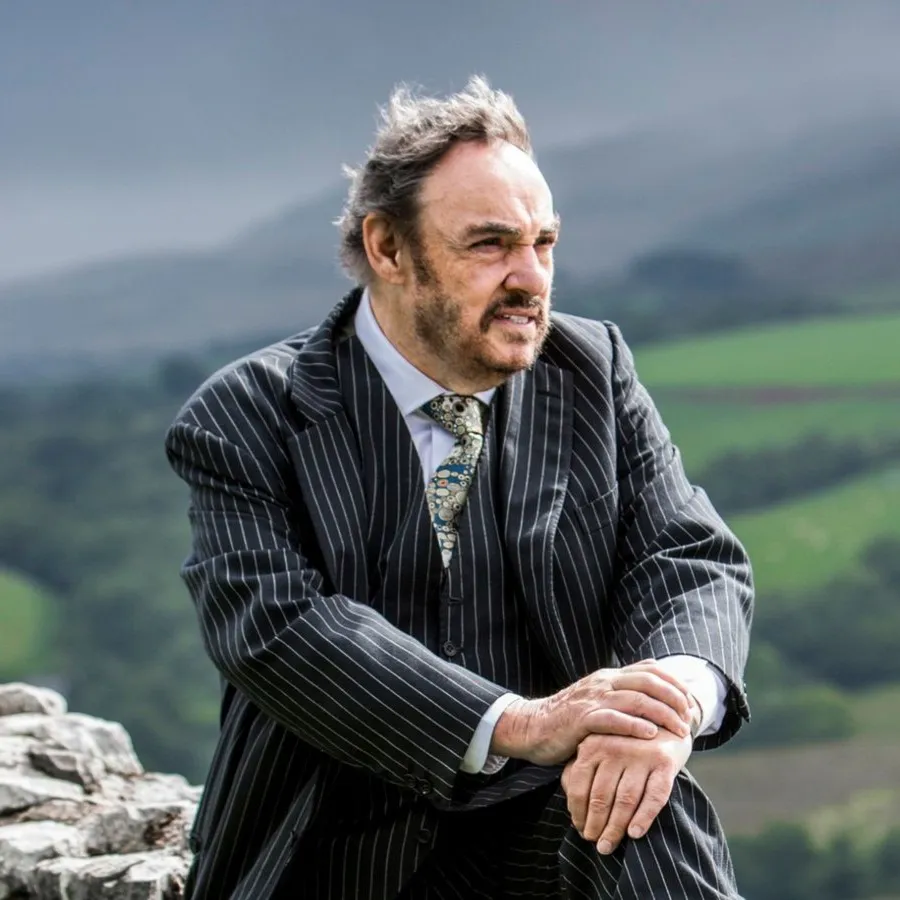 Nghệ sĩ John Rhys-Davies