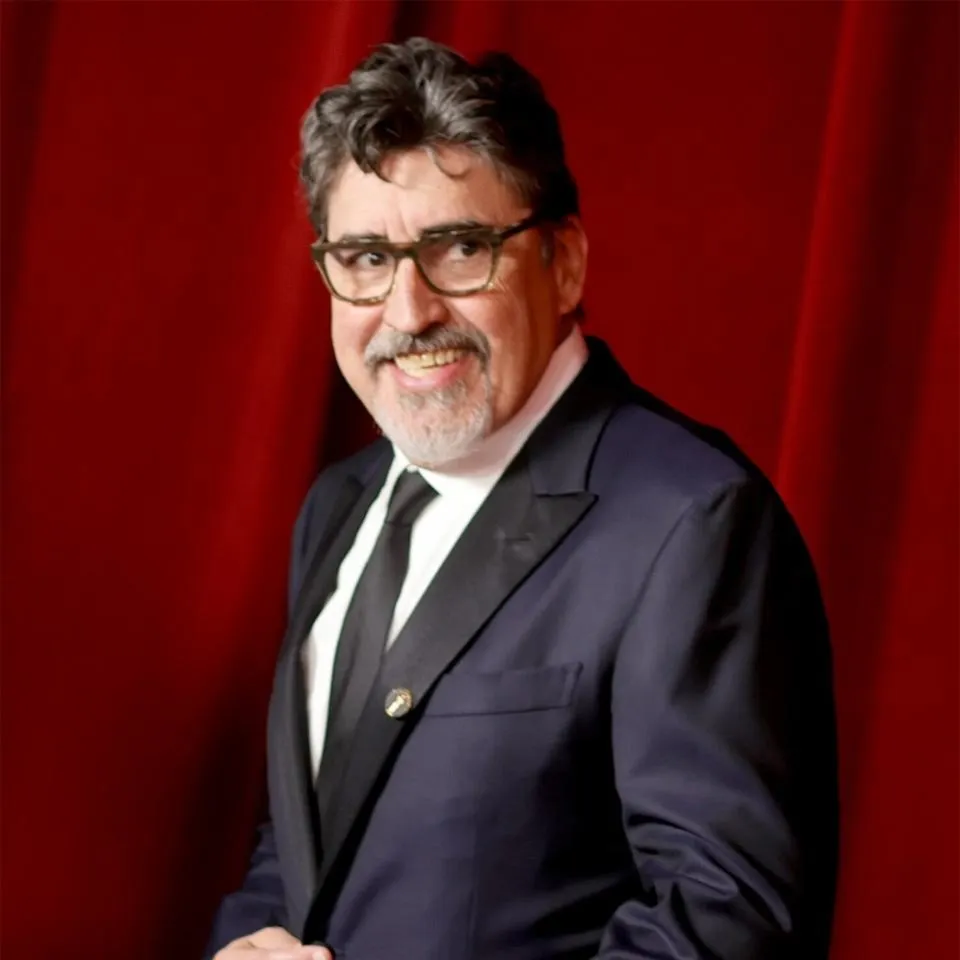 Nghệ sĩ Alfred Molina