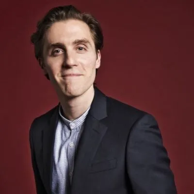 Nghệ sĩ Jack Farthing