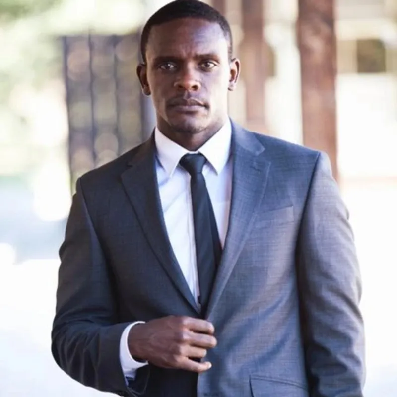 Nghệ sĩ Chris Chalk