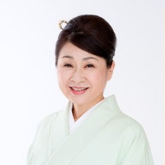 Nghệ sĩ Yōko Asagami