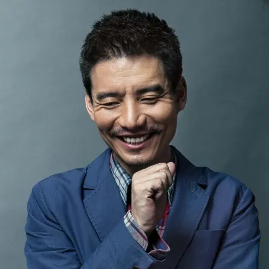 Nghệ sĩ Dương Hạo Vũ