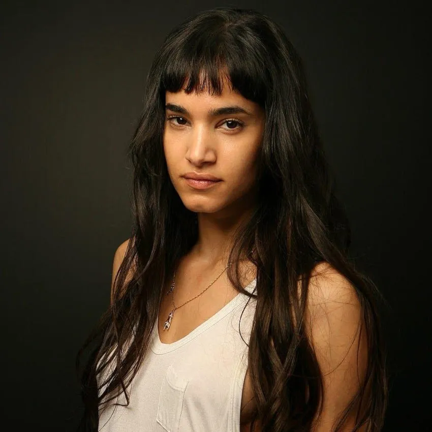 Nghệ sĩ Sofia Boutella