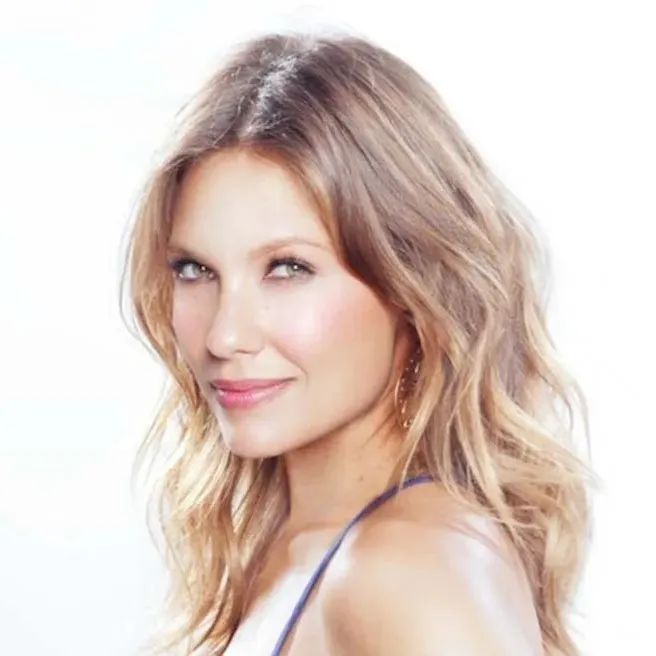 Nghệ sĩ Kiele Sanchez