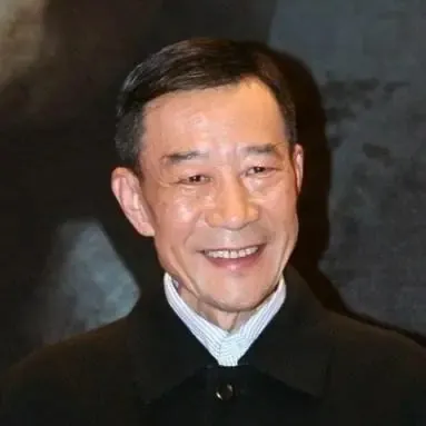 Nghệ sĩ Lý Tuyết Kiện