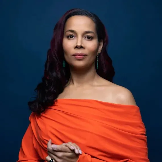 Nghệ sĩ Rhiannon Giddens