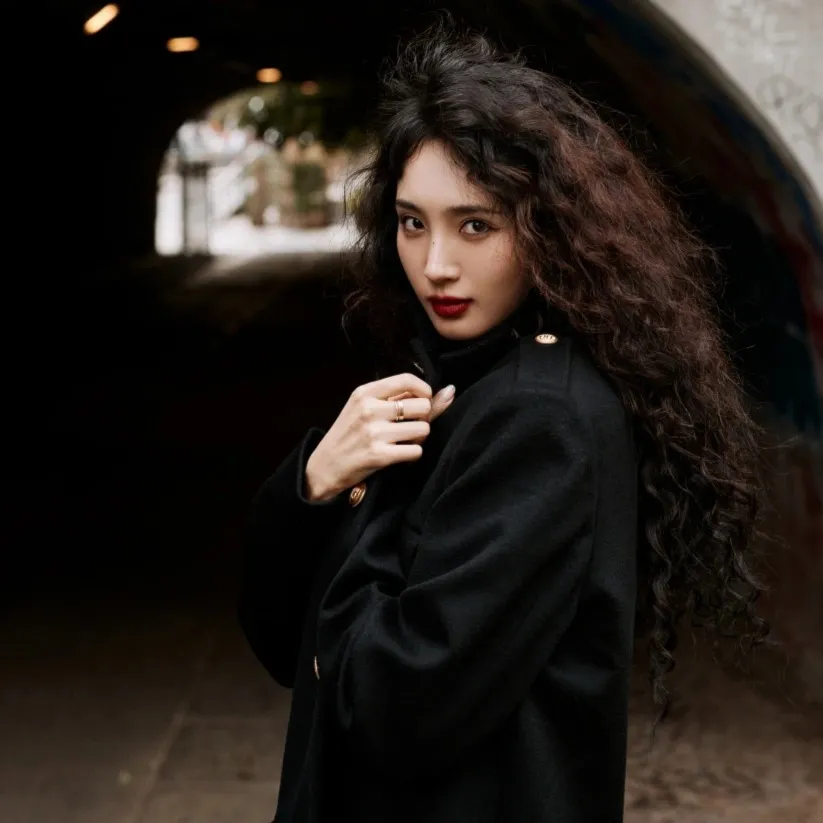 Nghệ sĩ Vương Tử Tuyền Cici