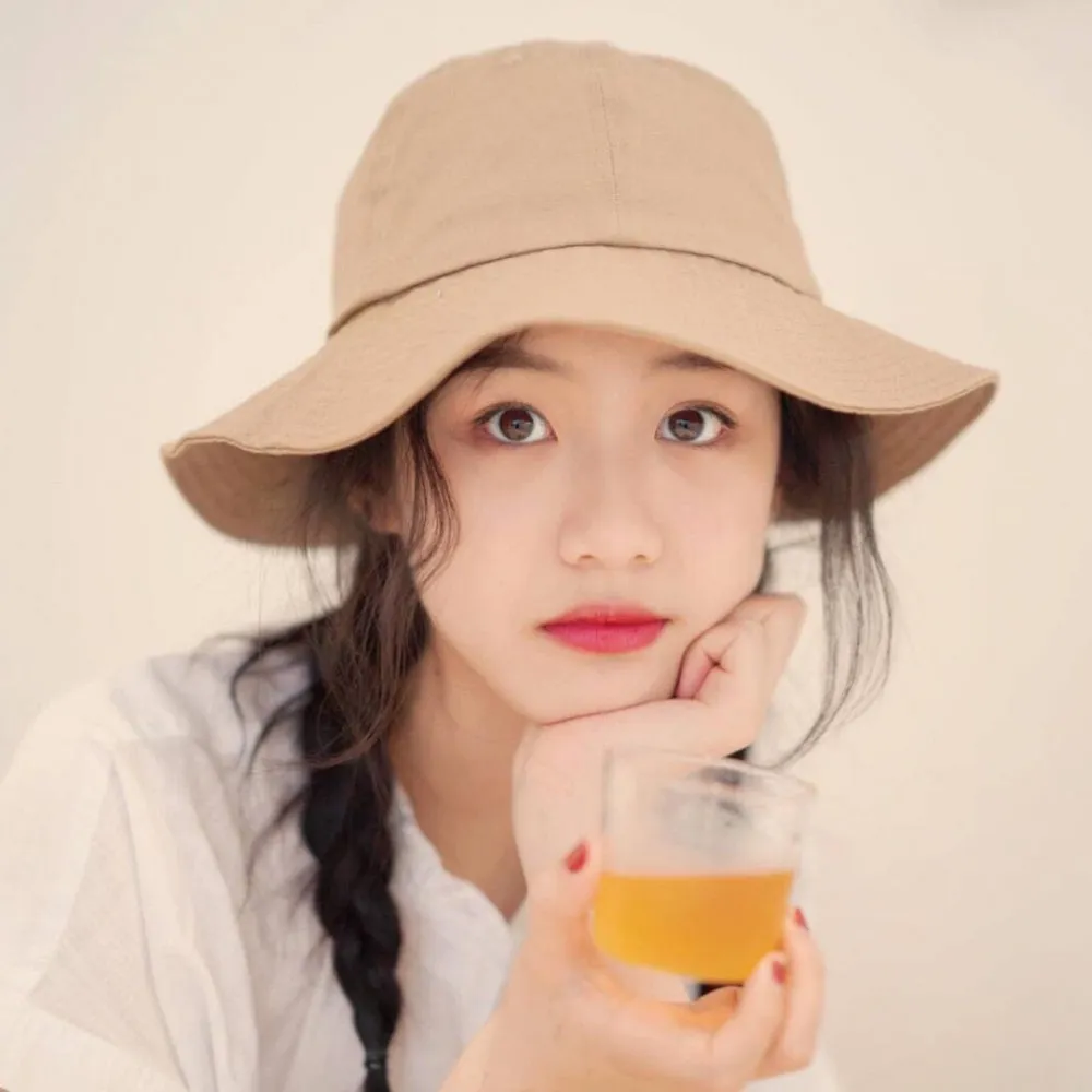 Nghệ sĩ Hướng Hàm Chi