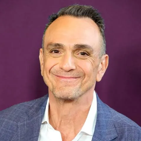 Nghệ sĩ Hank Azaria