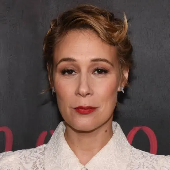 Nghệ sĩ Liza Weil