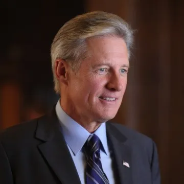 Nghệ sĩ Bruce Boxleitner