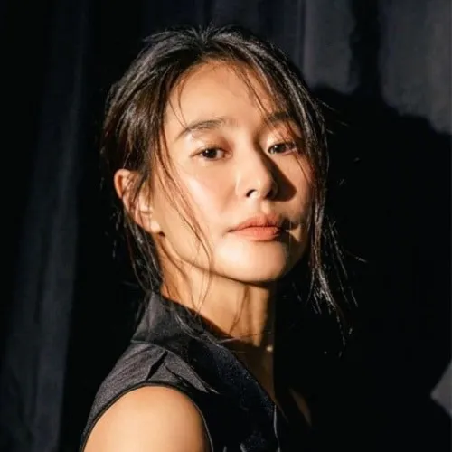 Nghệ sĩ Ye Ji Won