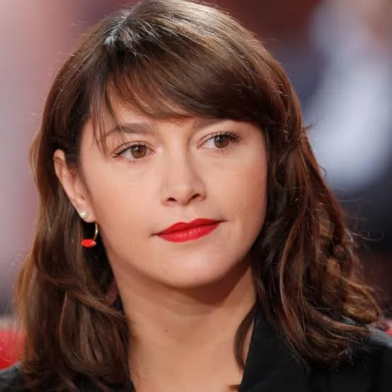 Nghệ sĩ Emma de Caunes