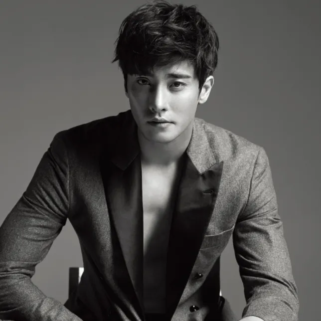 Nghệ sĩ Sung Hoon