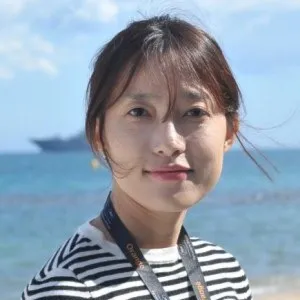 Nghệ sĩ Park Young Ju