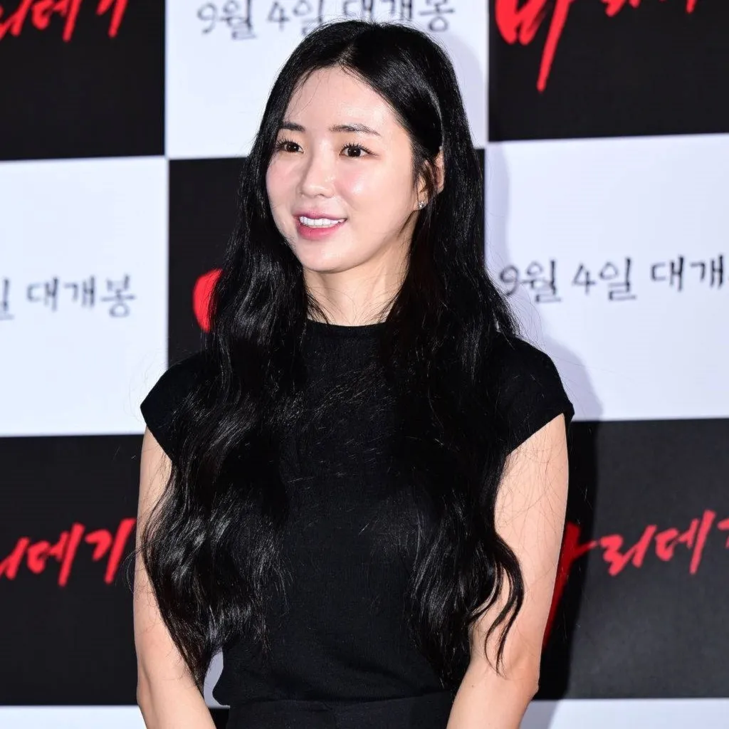 Nghệ sĩ Hwang Seol Ah