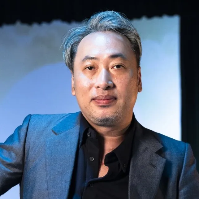 Nghệ sĩ Nguyễn Quang Dũng