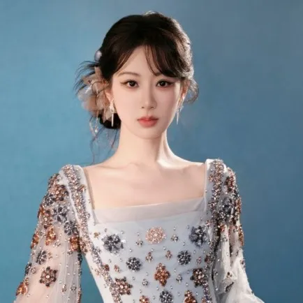 Nghệ sĩ Dương Tử
