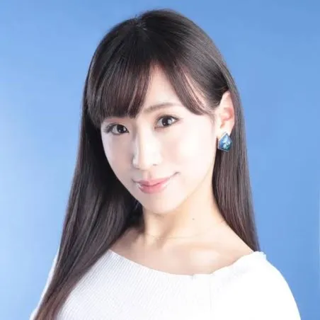 Nghệ sĩ Ayaka Fukuhara