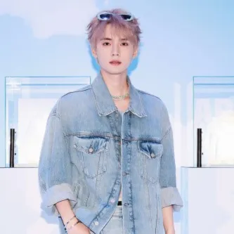 Nghệ sĩ Chu Dực Nhiên