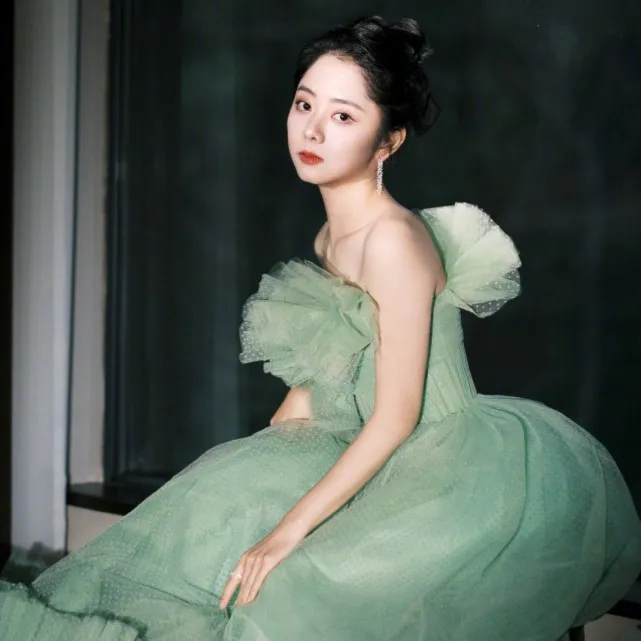 Nghệ sĩ Đàm Tùng Vận