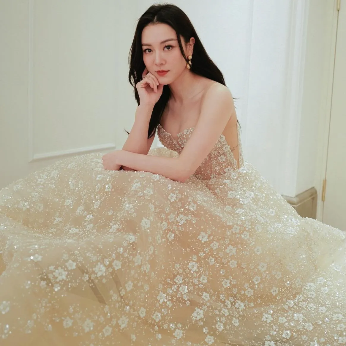 Nghệ sĩ Vương Mẫn Dịch