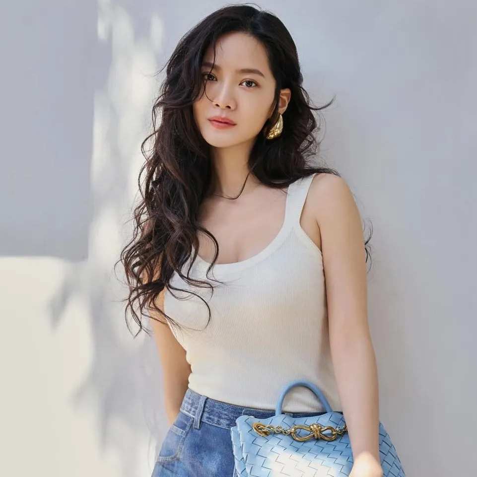 Nghệ sĩ Tăng Chi Kiều