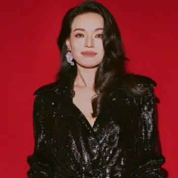 Nghệ sĩ Thư Kỳ