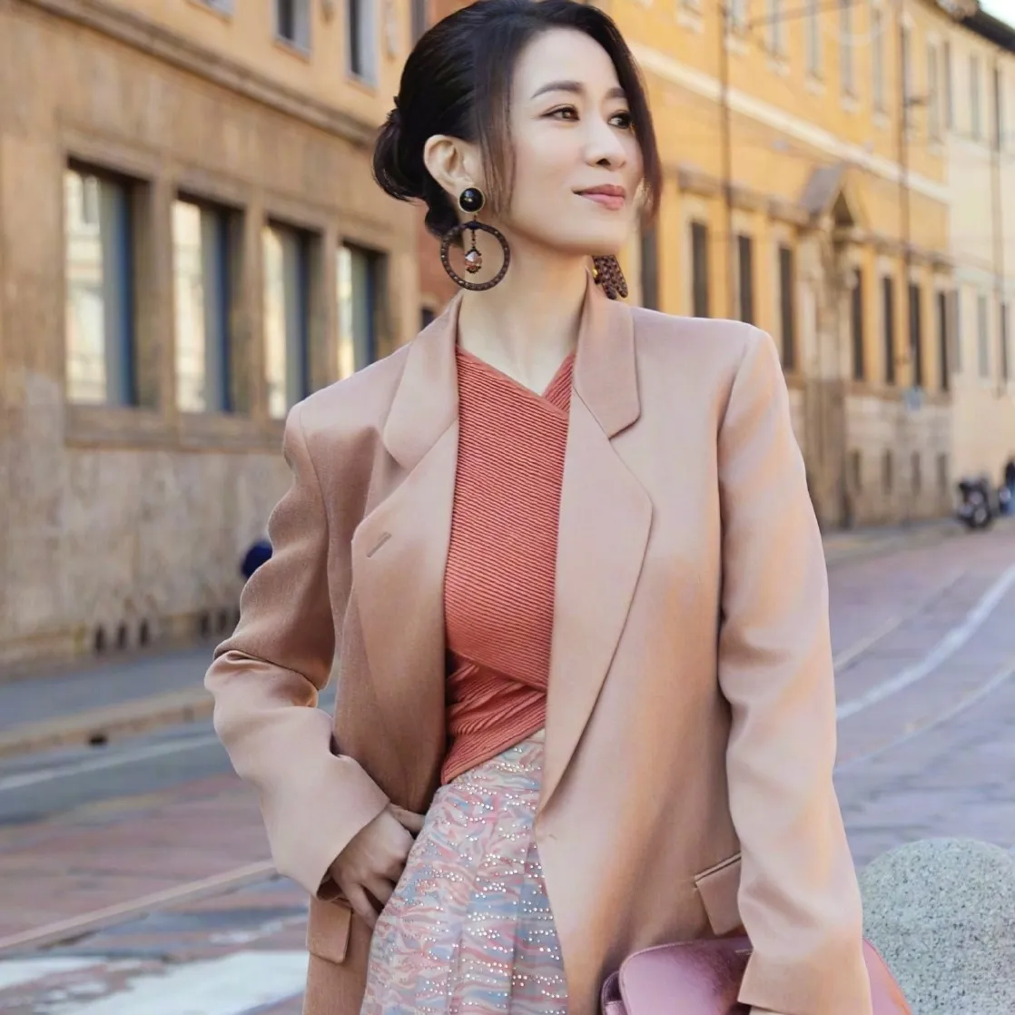 Nghệ sĩ Xa Thi Mạn