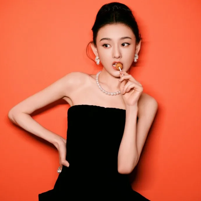 Nghệ sĩ Tống Tổ Nhi