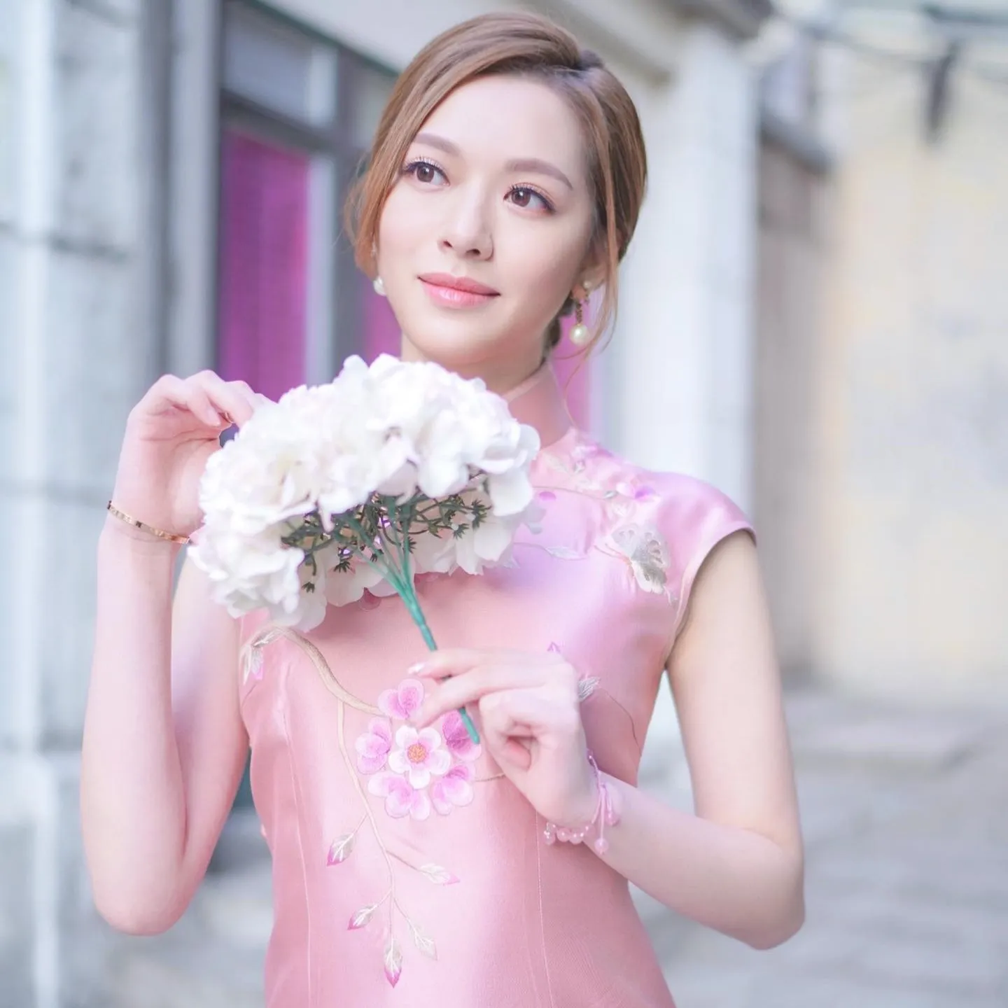 Nghệ sĩ Phùng Doanh Doanh