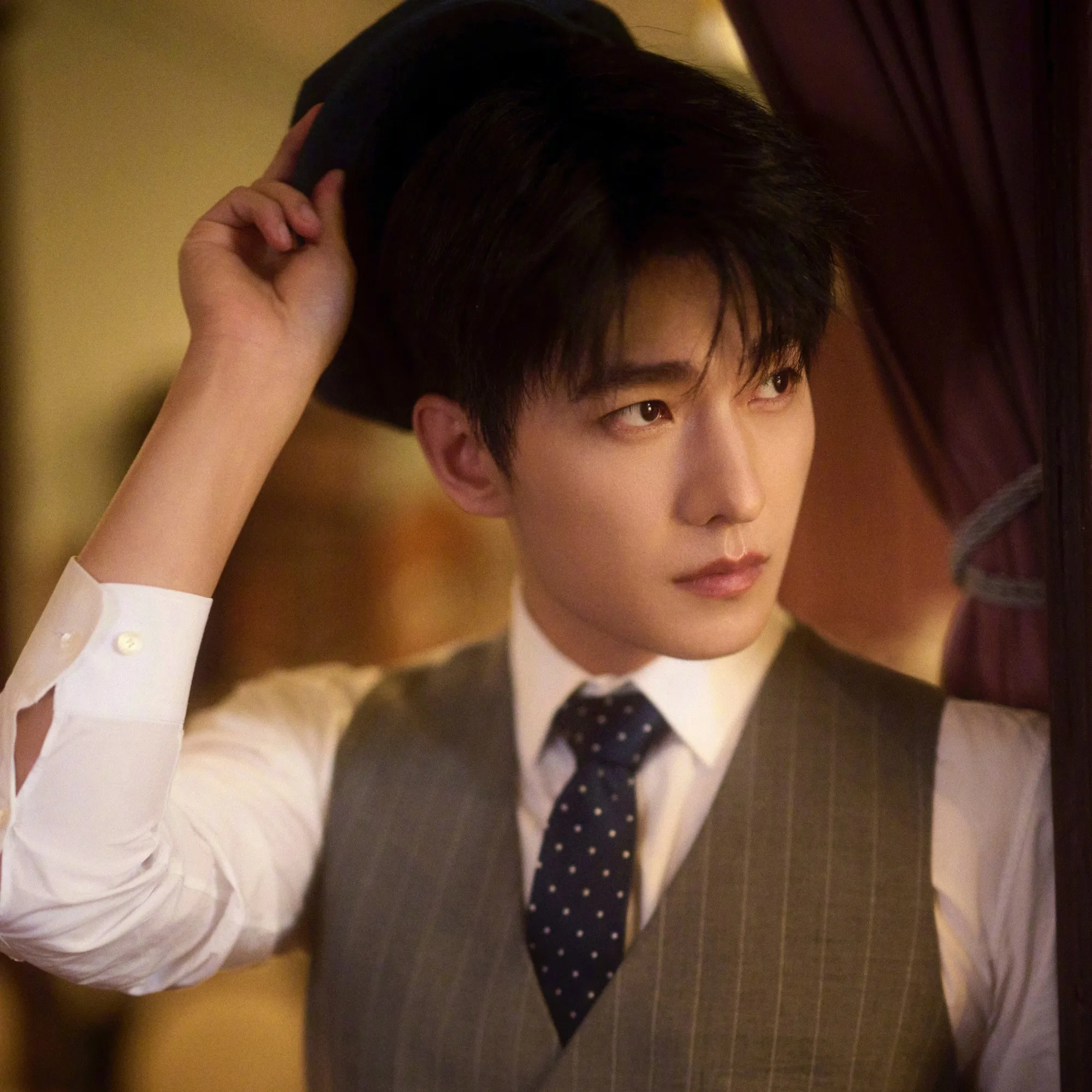 Nghệ sĩ Dương Dương
