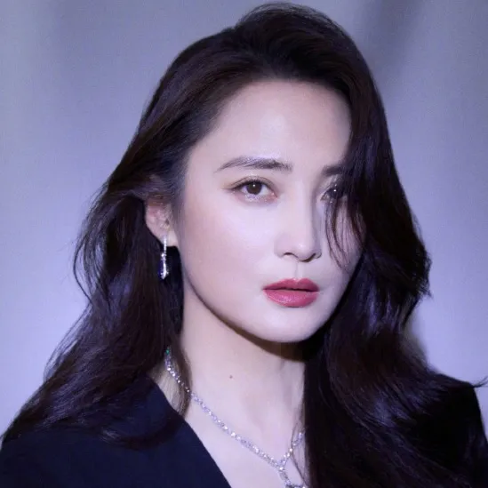Nghệ sĩ Tưởng Cần Cần
