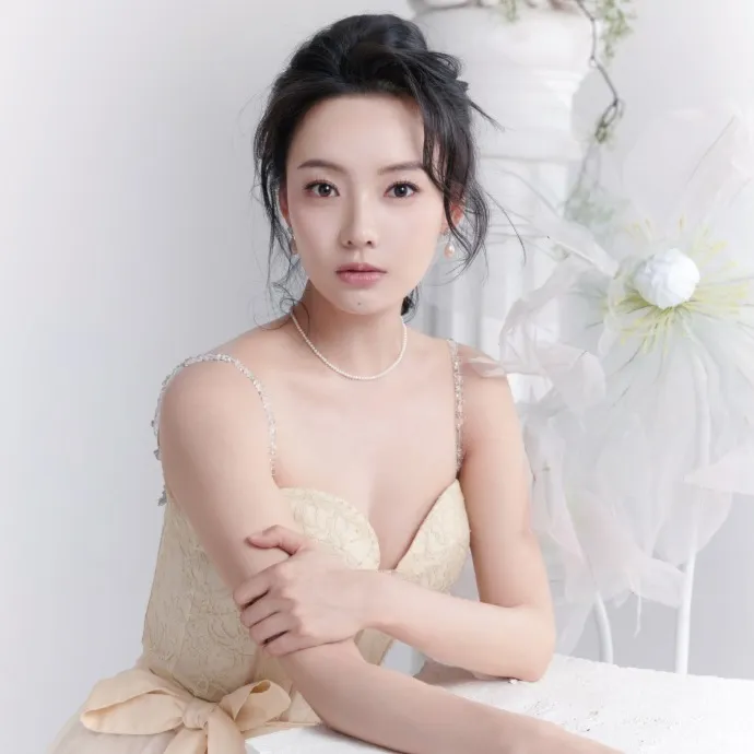 Nghệ sĩ Lâm Nguyên