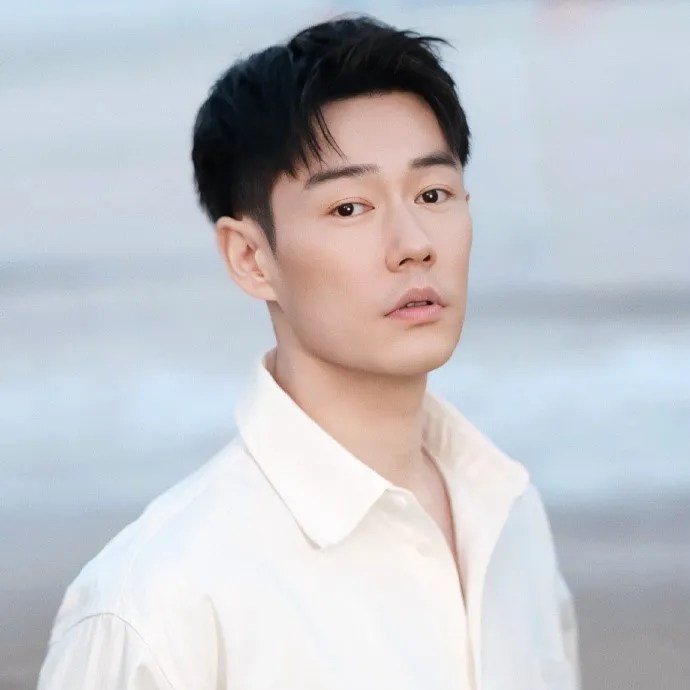 Nghệ sĩ Tuyên Ngôn