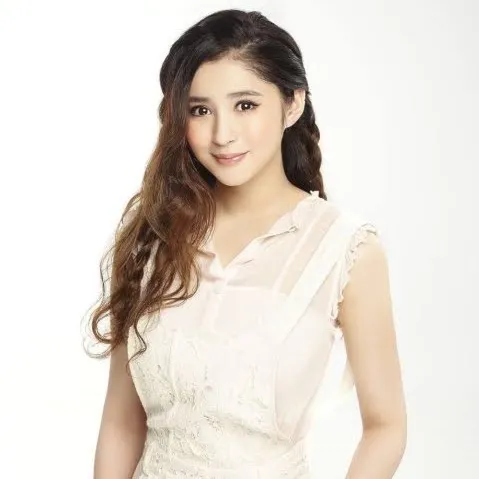 Nghệ sĩ Lý Tâm Ngải