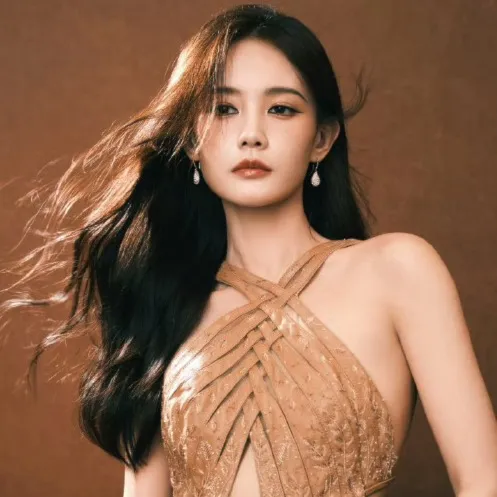 Nghệ sĩ Lý Nhất Đồng