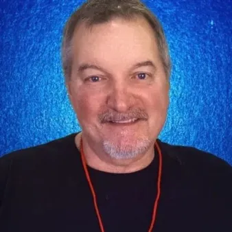Nghệ sĩ John Swasey