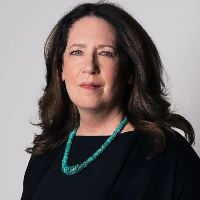 Nghệ sĩ Ann Dowd