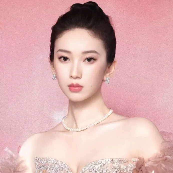 Nghệ sĩ Lưu Lệnh Tư