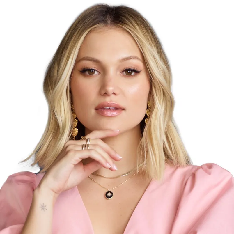 Nghệ sĩ Olivia Holt