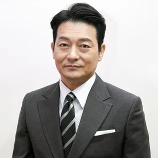Nghệ sĩ Cho Seong Ha