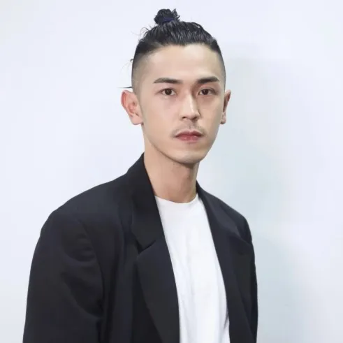 Nghệ sĩ Mã Chí Uy