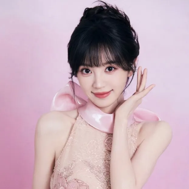 Nghệ sĩ Điền Hi Vi