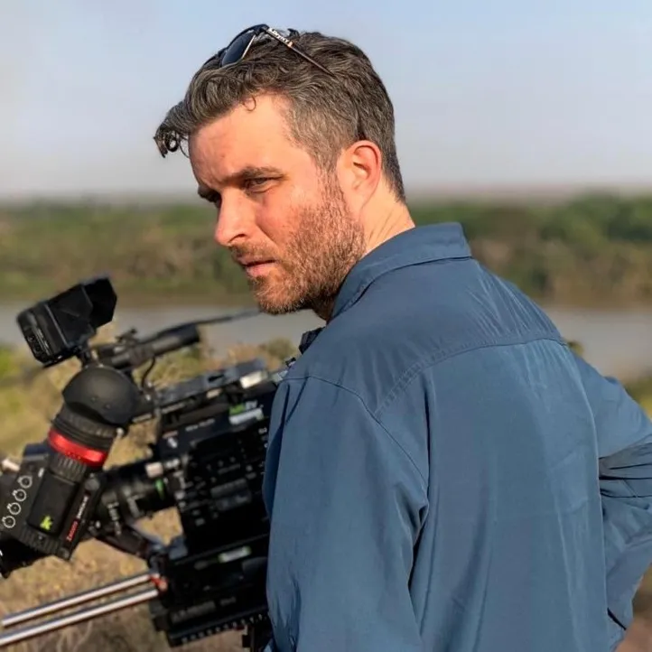 Nghệ sĩ Alex Parkinson