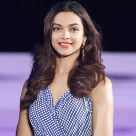 Nghệ sĩ Deepika Padukone