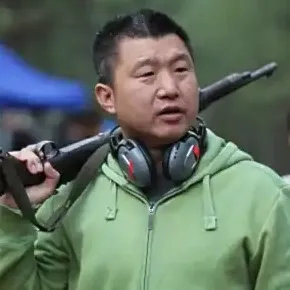 Nghệ sĩ Lưu Phương